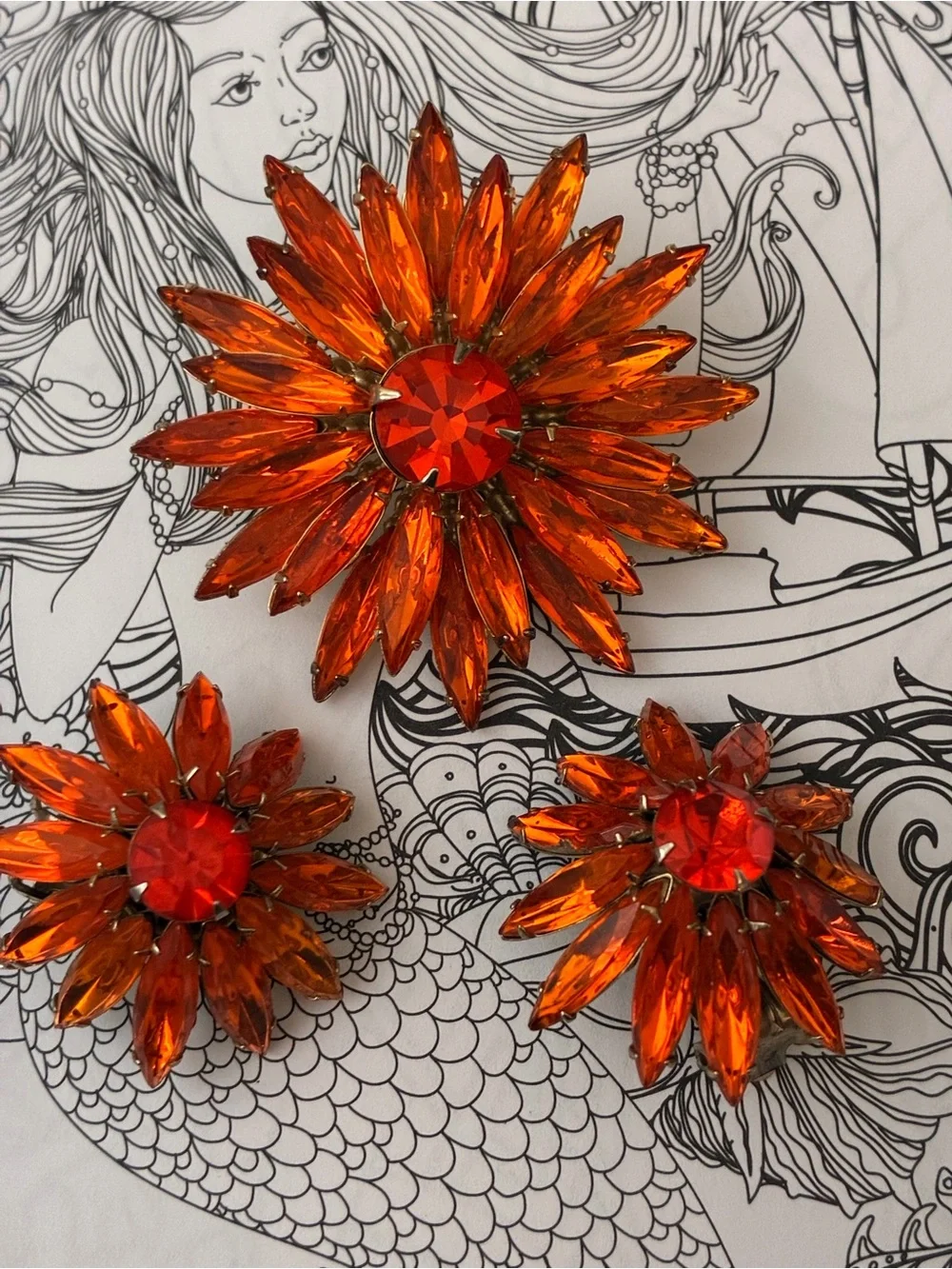 NOS VINTAGE Judy Lee Orange Crystal Floral Statement Brooch and Earring Set
